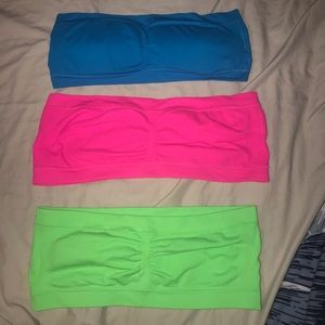 SOLD (not sure why it’s coming up as not)